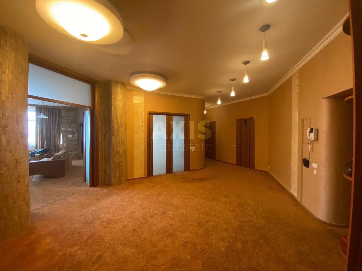 4к квартира ул. Старонаводницкая 13569980
