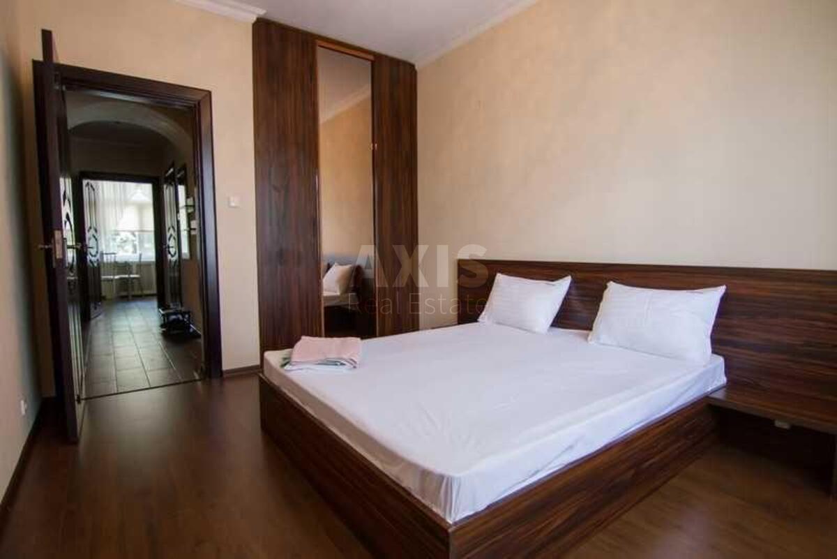 2k apartment vul. Jevgena Konoval'cja 7/9565142