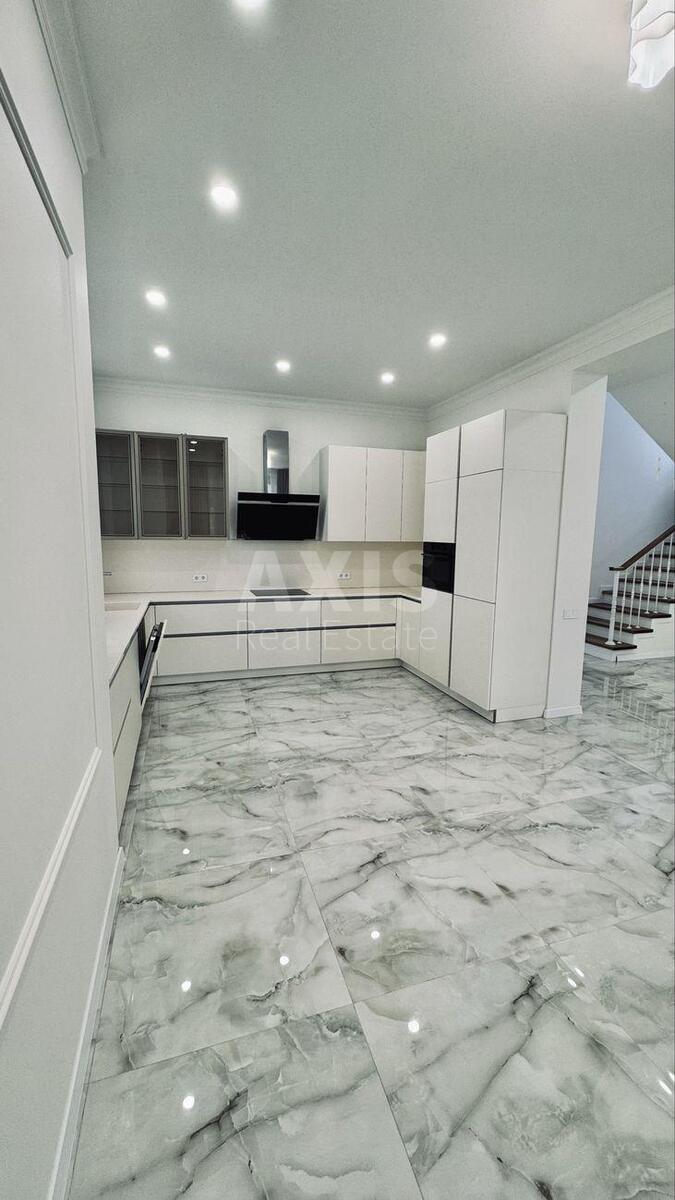 House vul. Bud'onnogo, 203m2, Kyiv city566846