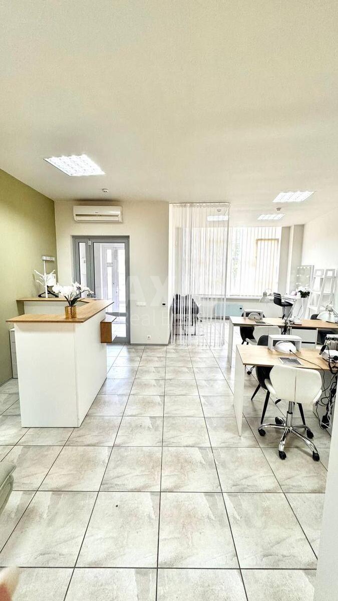 Объект торговли ул. Эрнста Федора 16Б, 72м2611470