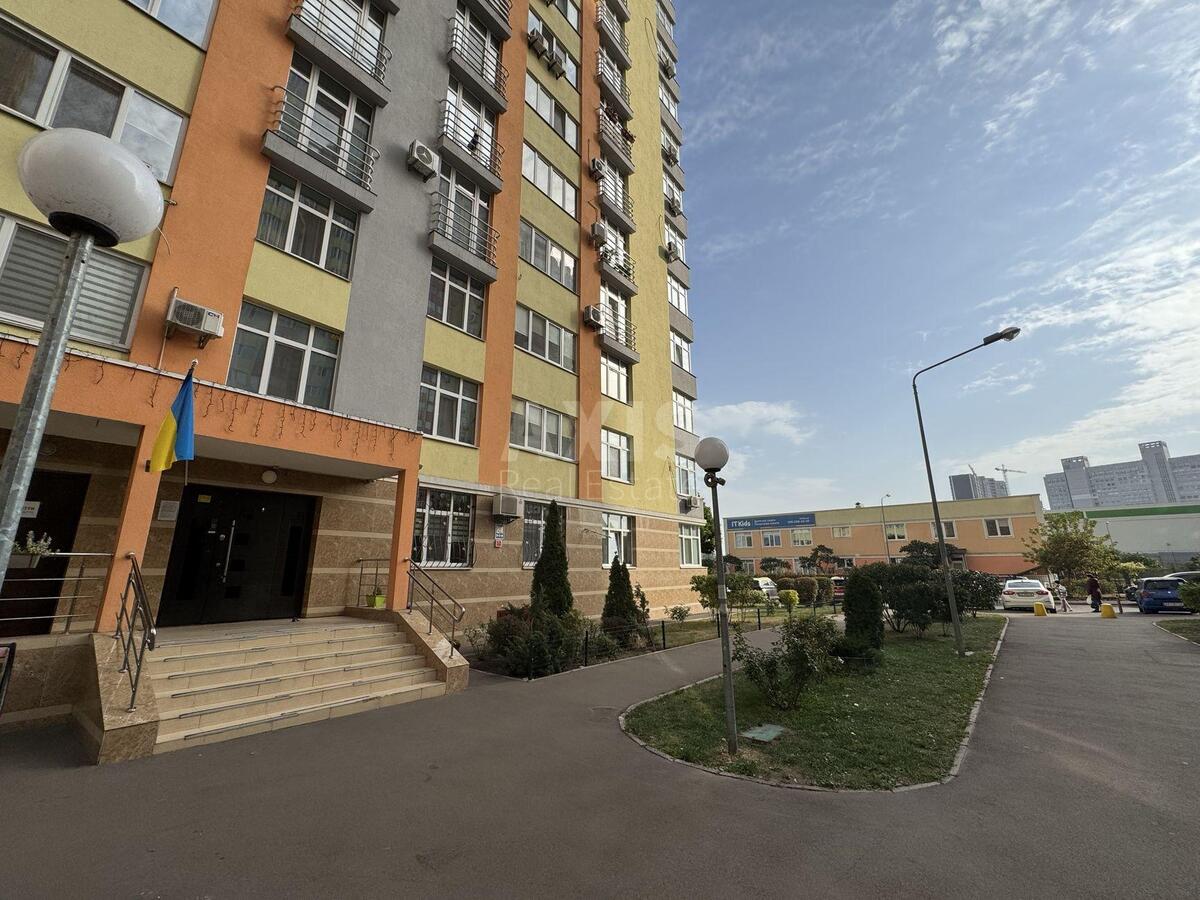 1k apartment vul. Sim'i' Kul'zhenkiv 335686211