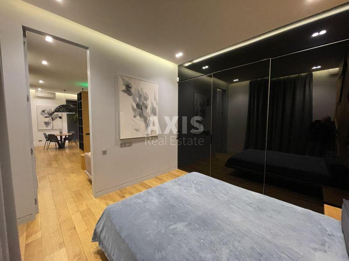 2k apartment vul. Ljuterans'ka 7/100