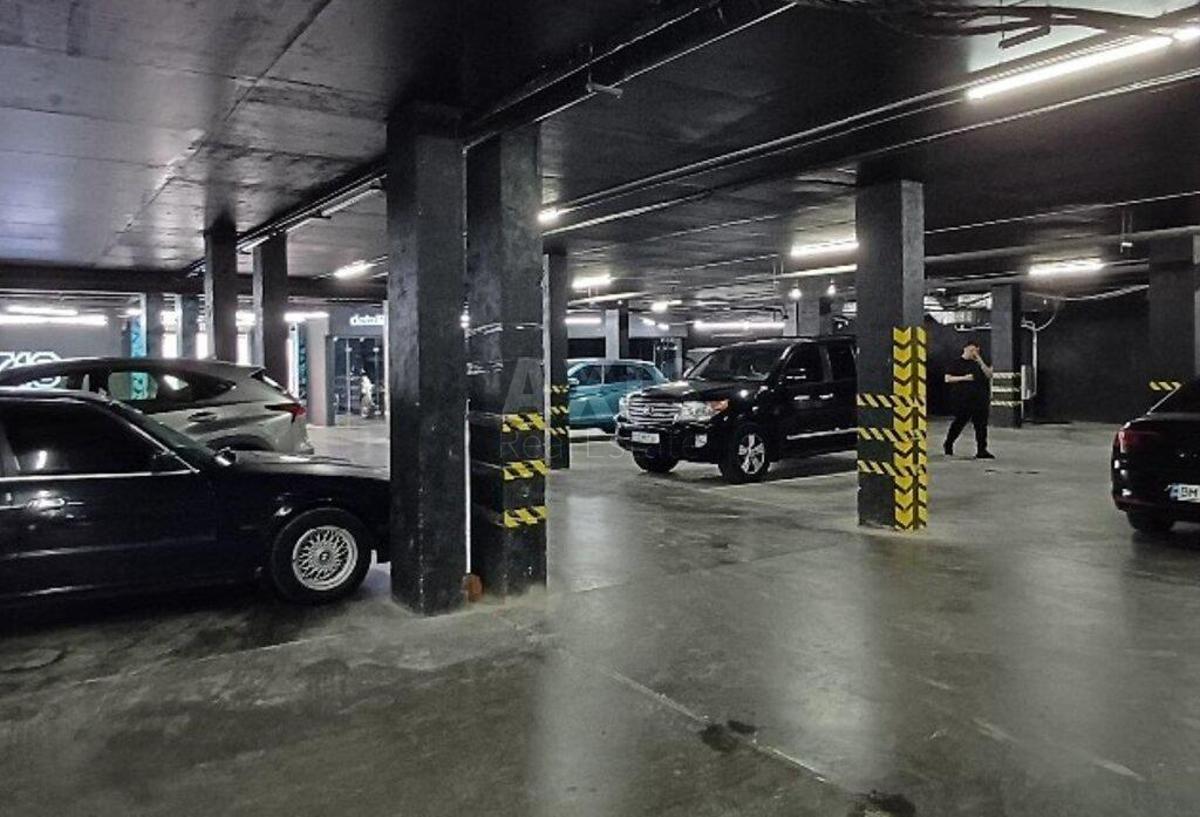 2k apartment vul. Dragomyrova Myhajla 14А3