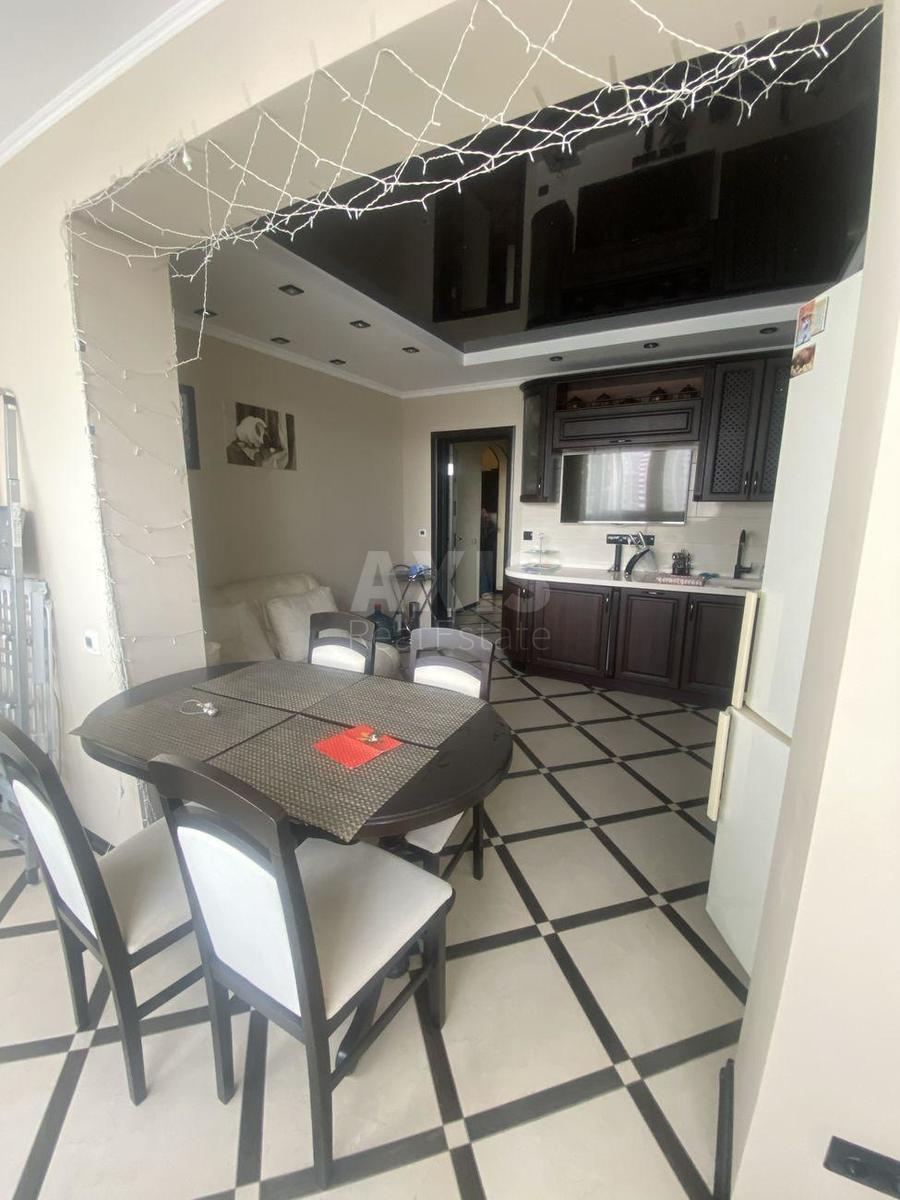 2k apartment vul. Myloslavs'ka 2426672