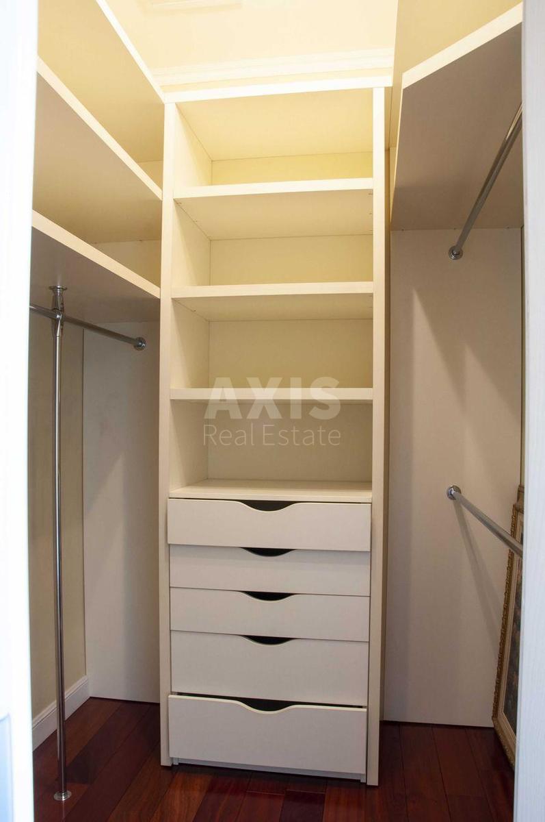 4k apartment vul. Zvirynec'ka 597