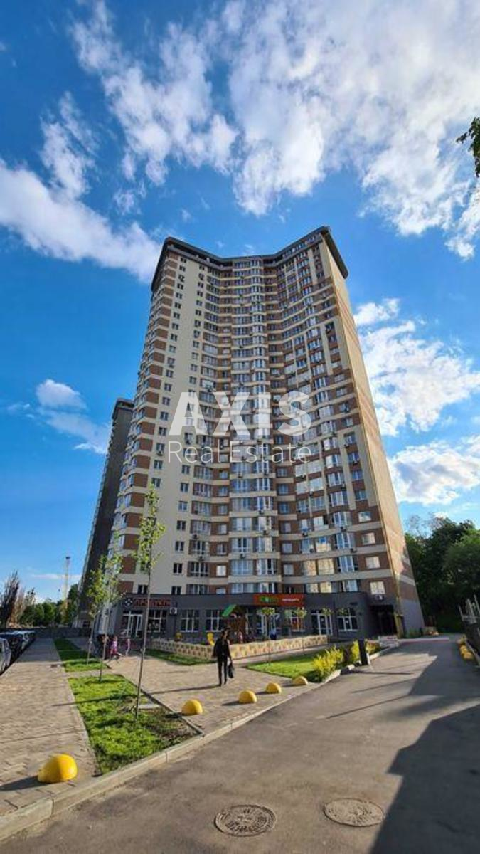 2k apartment vul. Novopol'ova 2