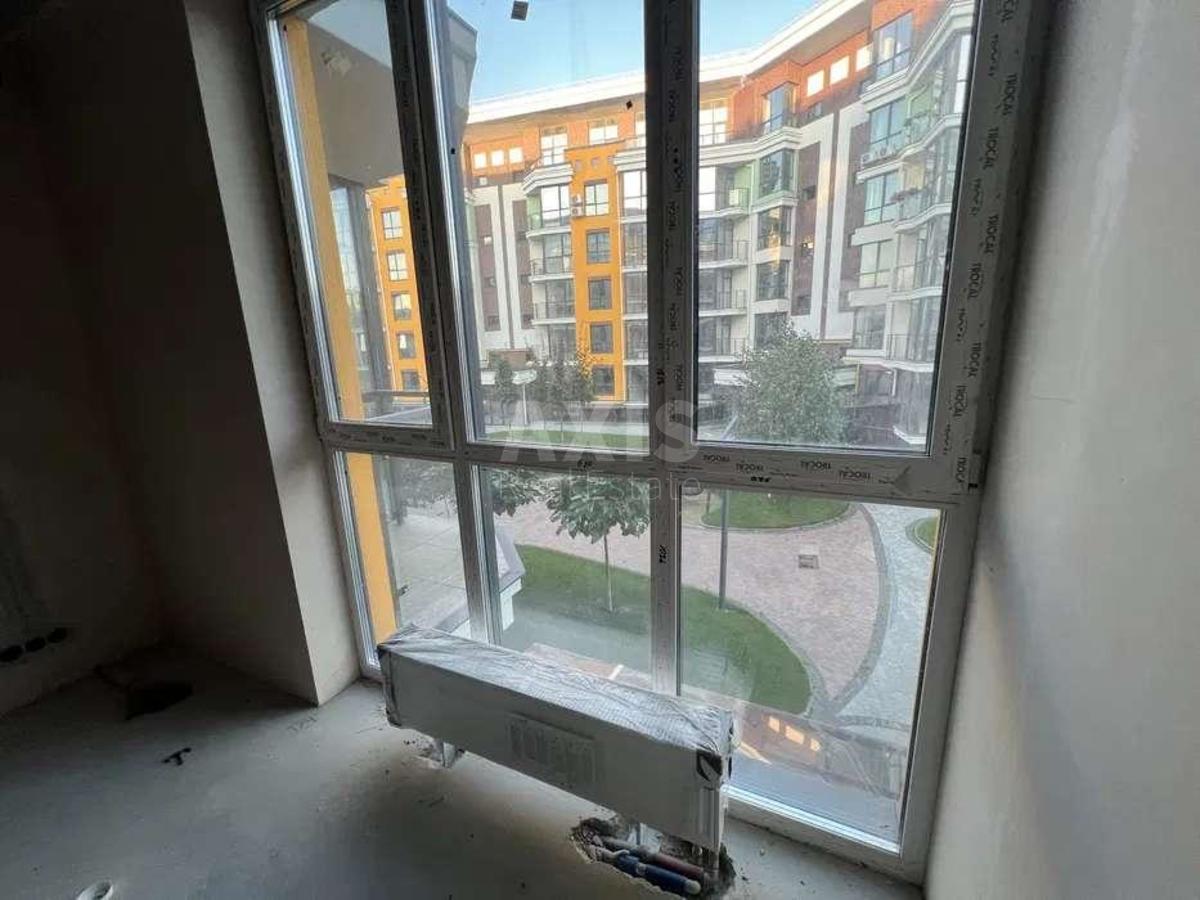 1k apartment vul. Radystiv 402