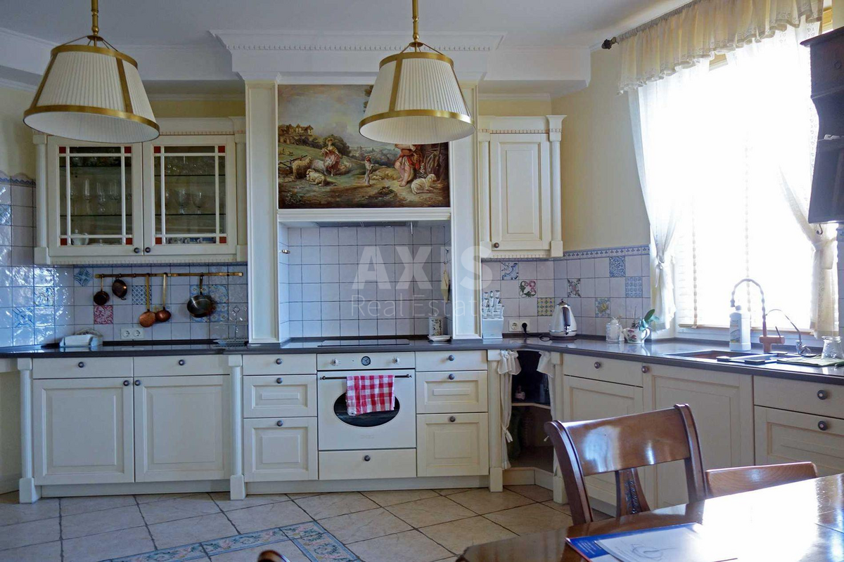 4к квартира вул. Саксаганського 37К