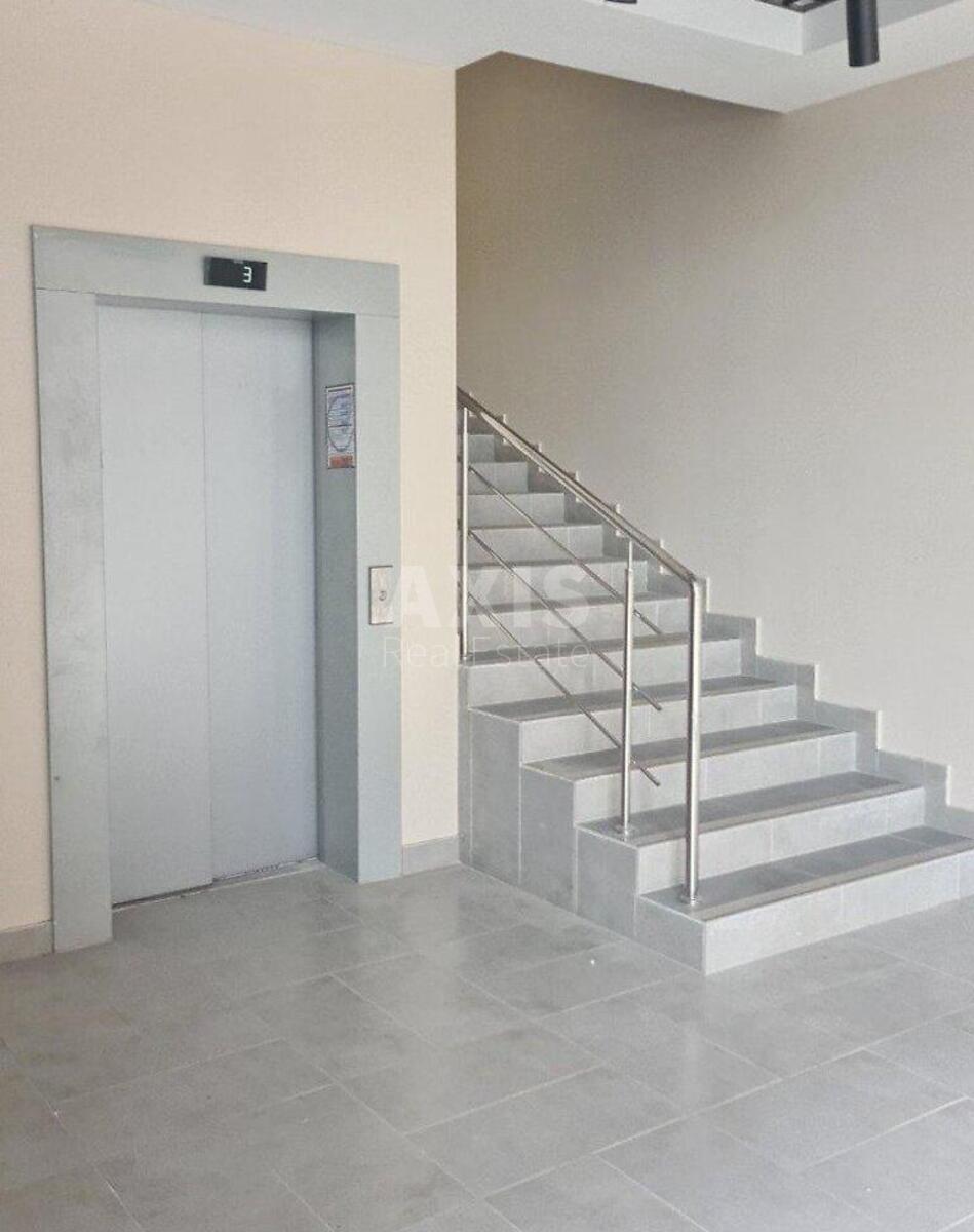2k apartment vul. Metrologichna 107В575845