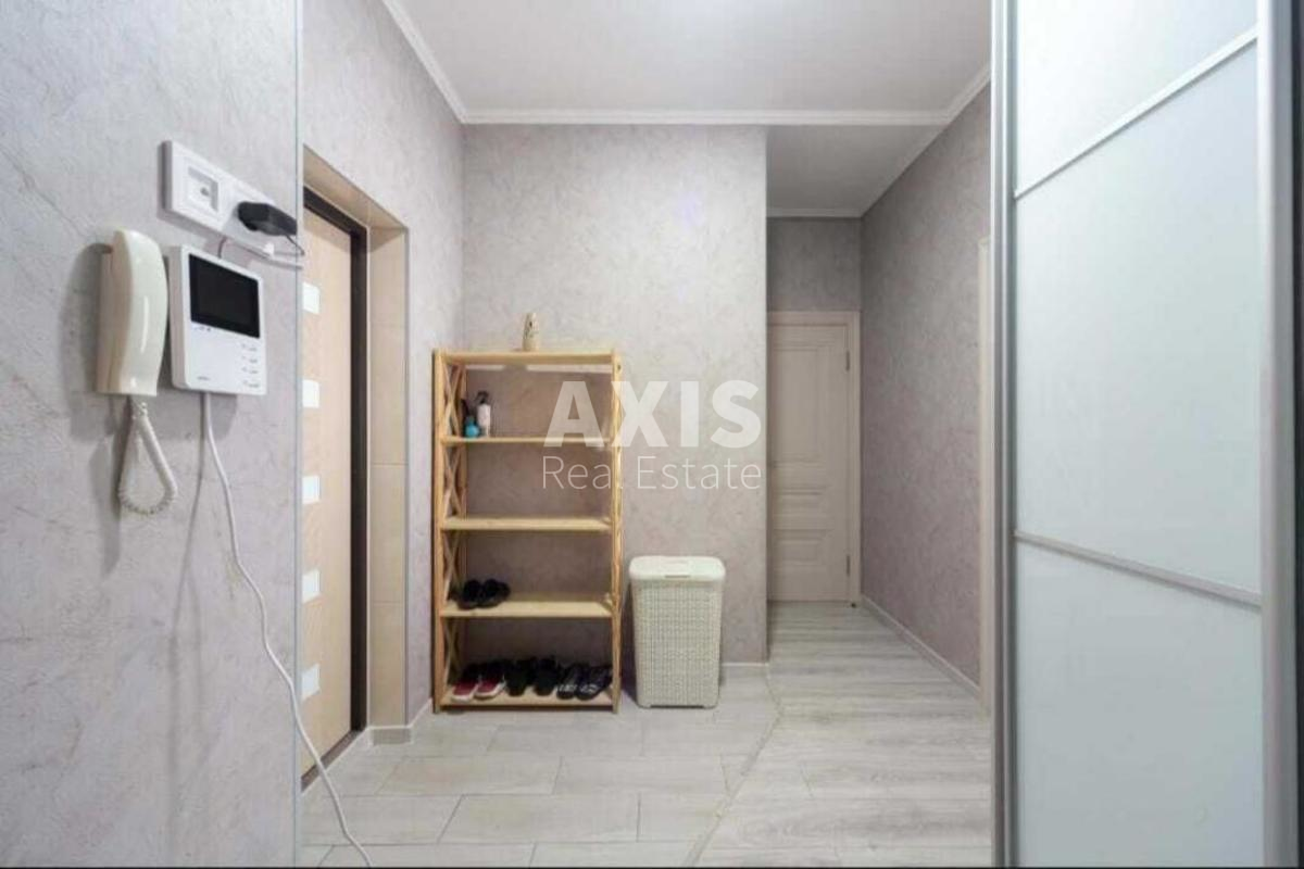 3к квартира ул. Писаржевского Академика 8а12