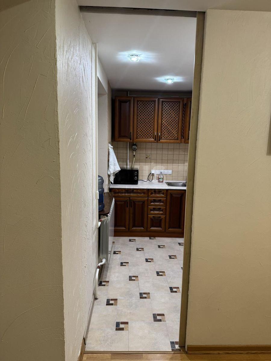 1k apartment uzv. Klovs'kyj 206