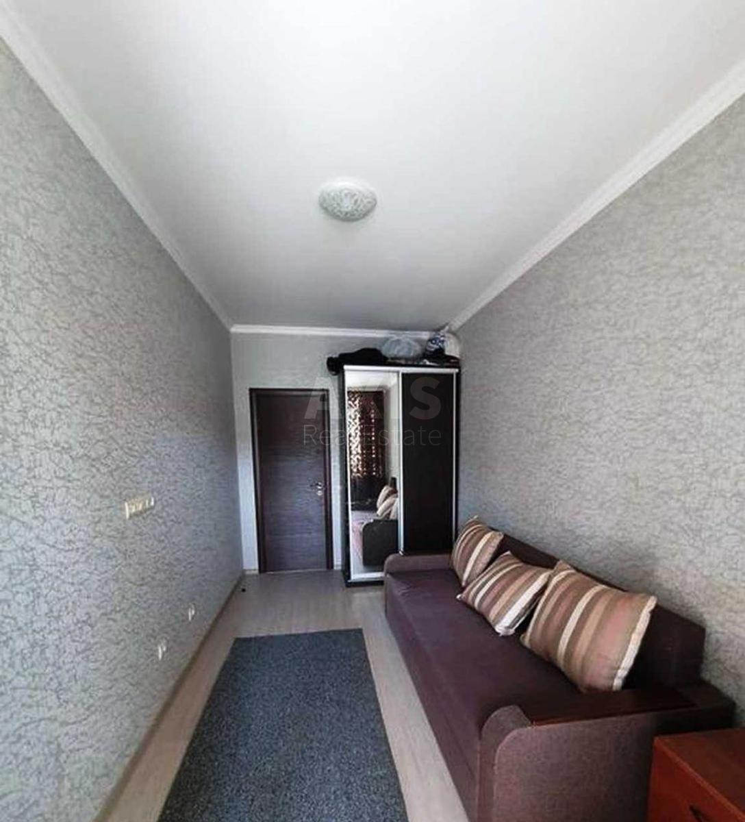 2k apartment vul. Dragomanova 2А3