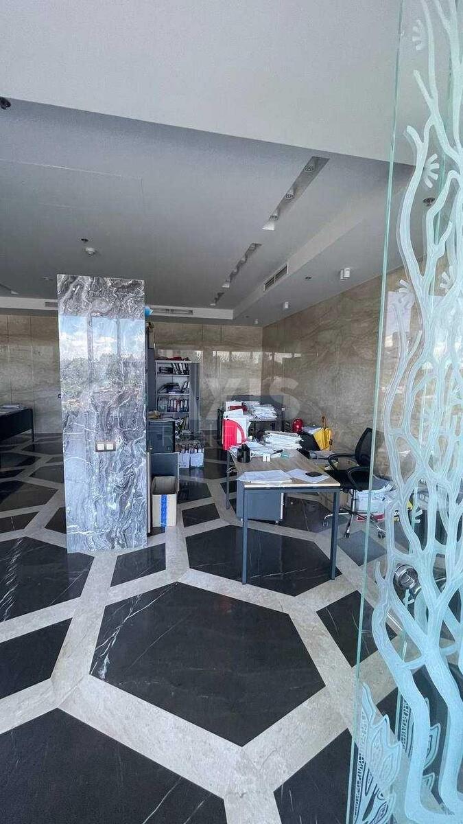 Офис пл. Спортивная 1А, 118м22