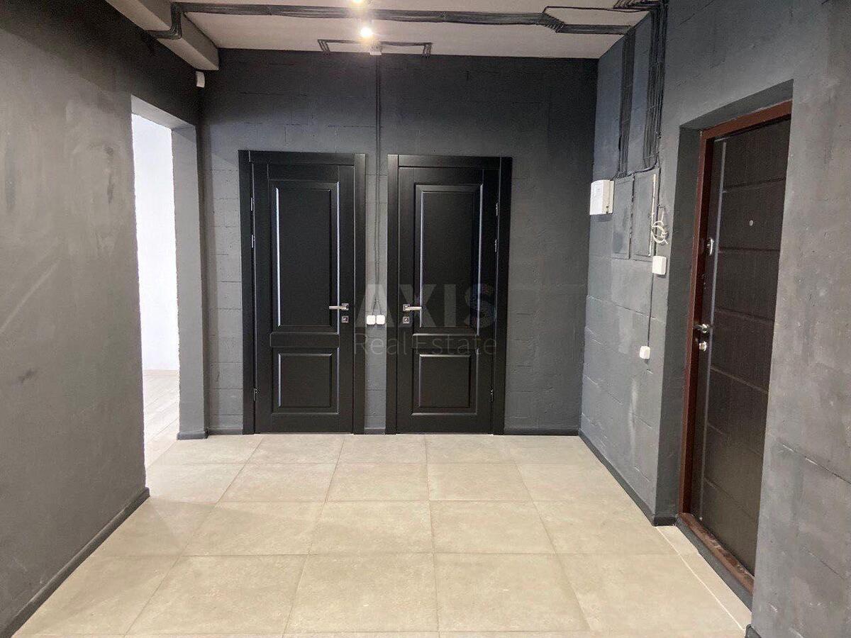 Office vul. Myhajla Maksymovycha 24, 80m26
