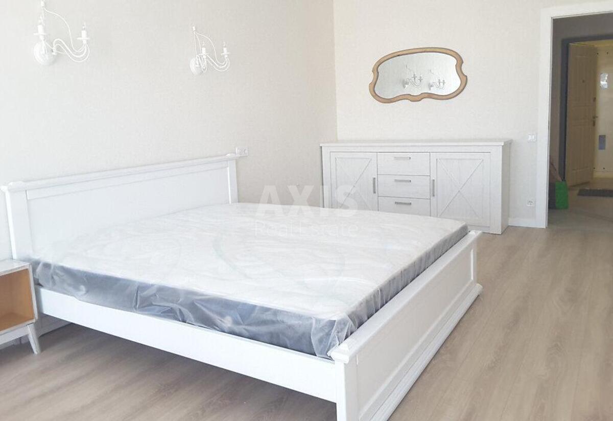 2k apartment vul. Volodymyrs'ka 86А4