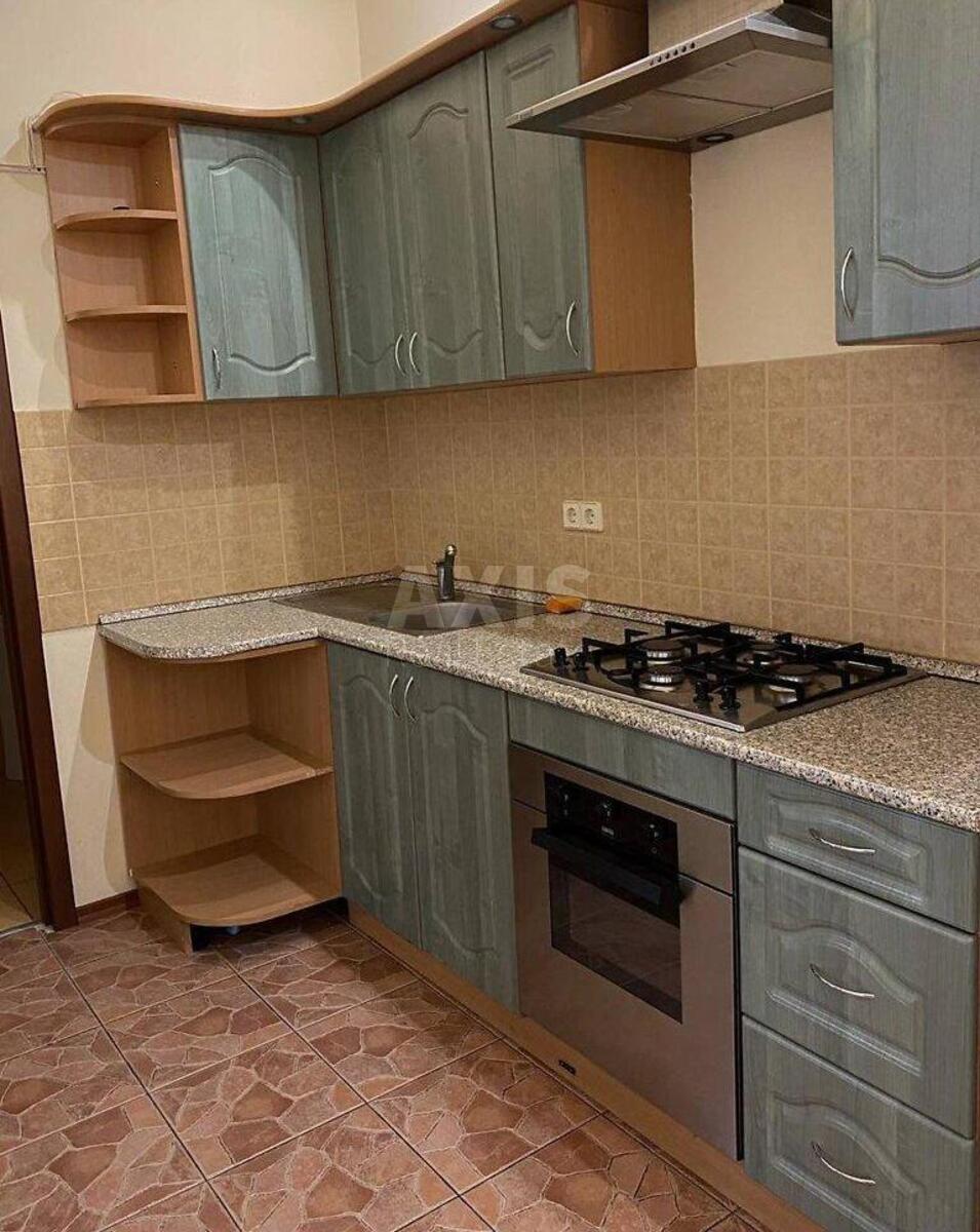 Office vul. Bul'varno-Kudrjavs'ka 15, 80m2