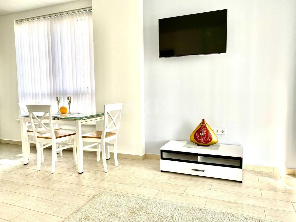 3k apartment vul. Zarichna 1Б591851