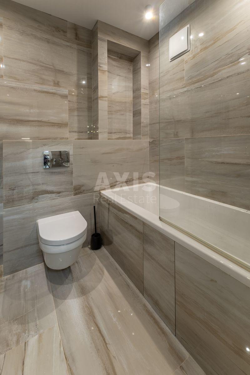 2k apartment vul. Lypkivs'kogo Vasylja Mytropolyta 16В9