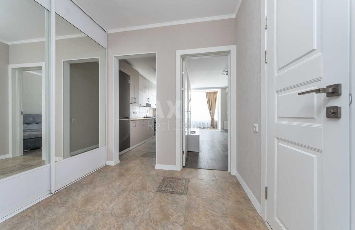 2k apartment vul. Glybochyc'ka 133