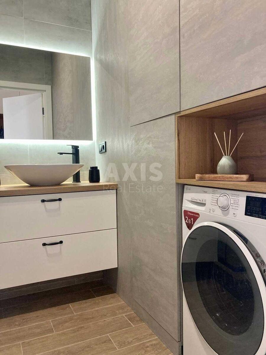 1k apartment pr-t Bazhana Mykoly 179