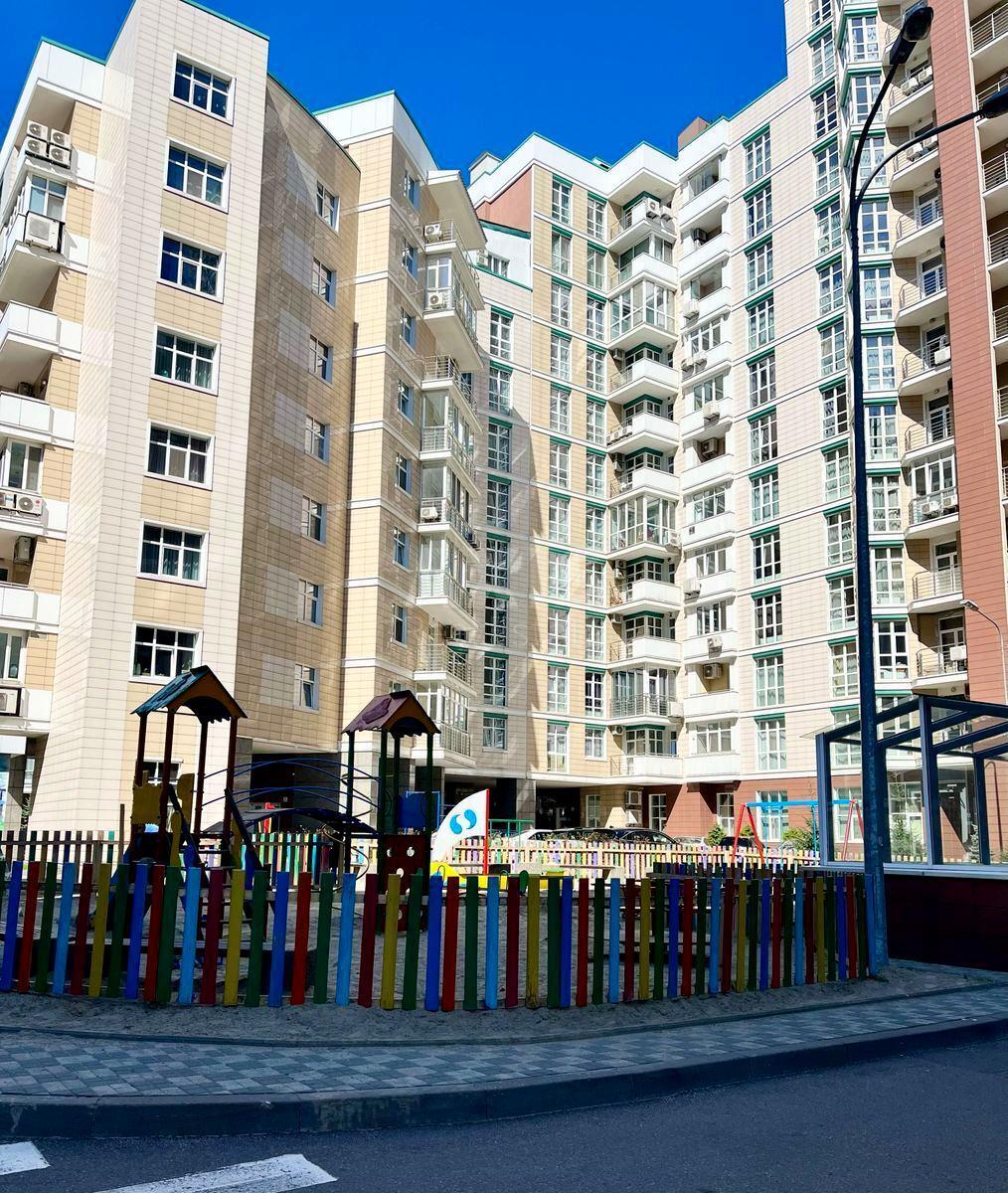 1к квартира ул. Филатова Академика 2/1637837