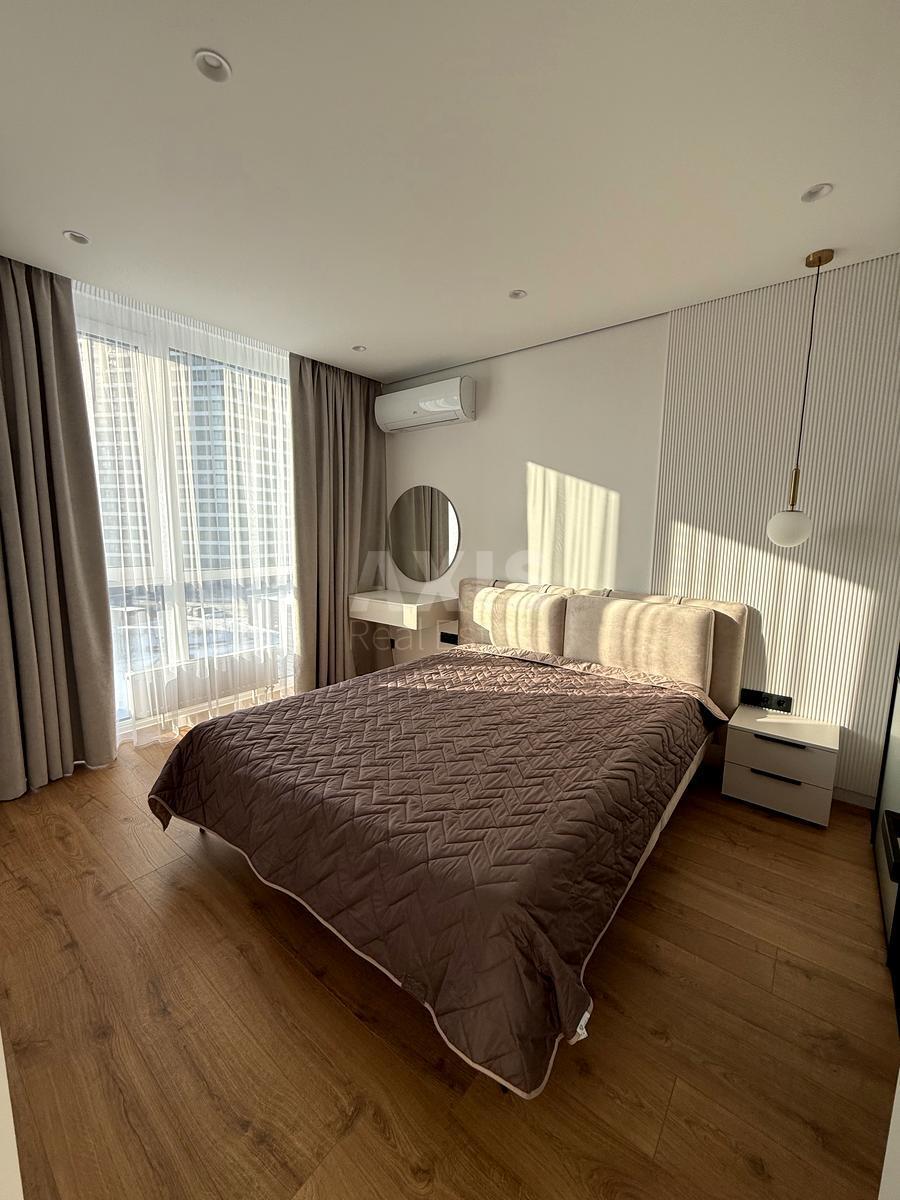 2k apartment vul. Prychal'na 12640537