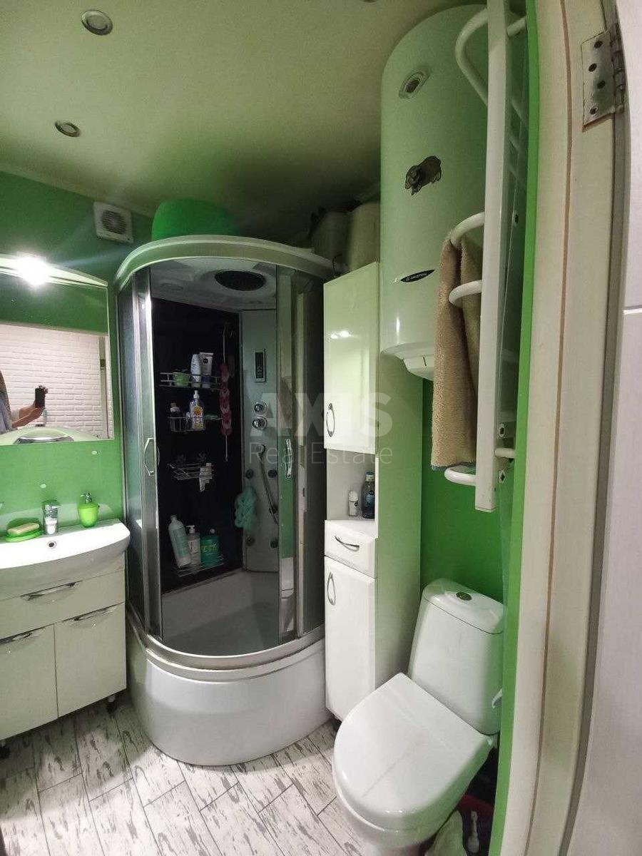 2k apartment vul. Vasylenka Mykoly 12А7