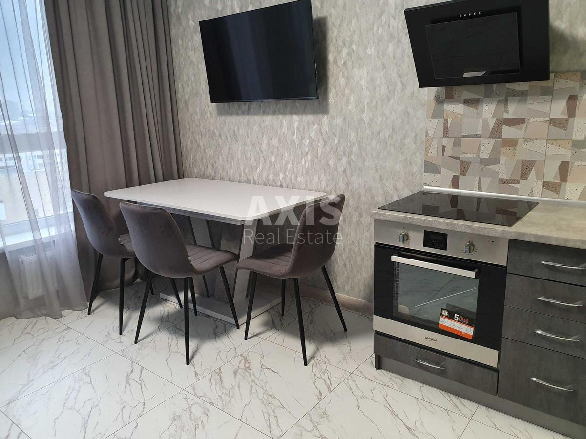 1k apartment vul. Krasnova Mykoly 19