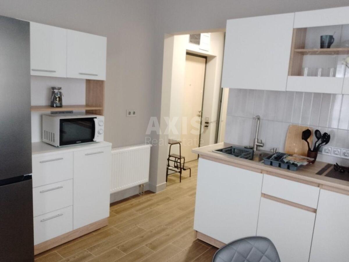 1k apartment vul. Myhajla Maksymovycha 24