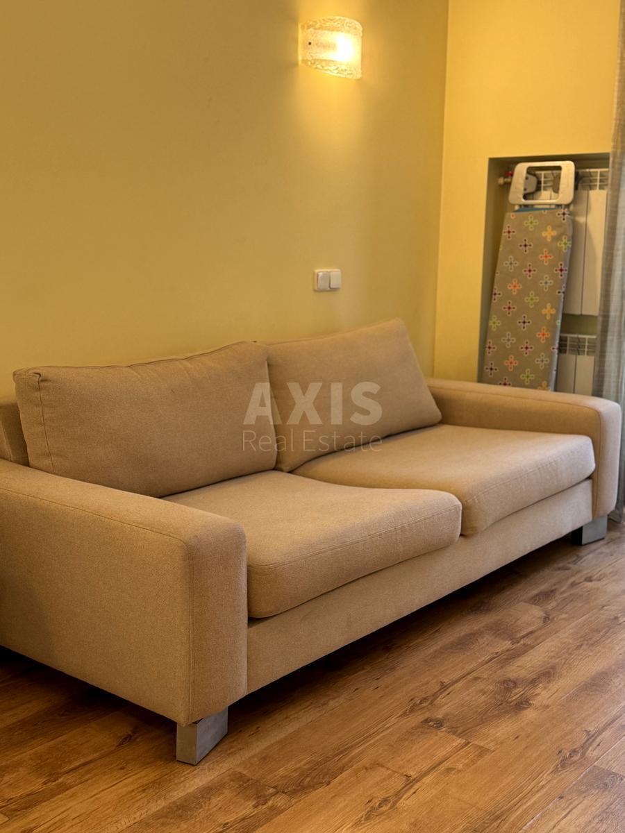 1k apartment vul. Saksagans'kogo 22615385