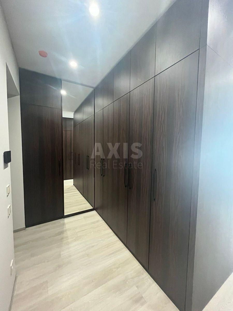 2k apartment vul. Antonovycha 118/195