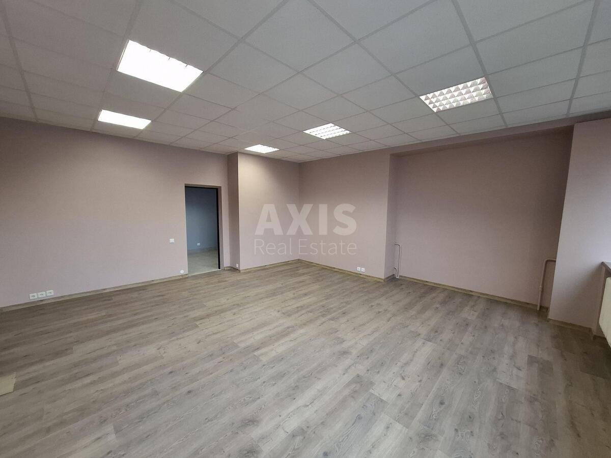 Office bul. Lesi Ukrai'nky 34, 70m24
