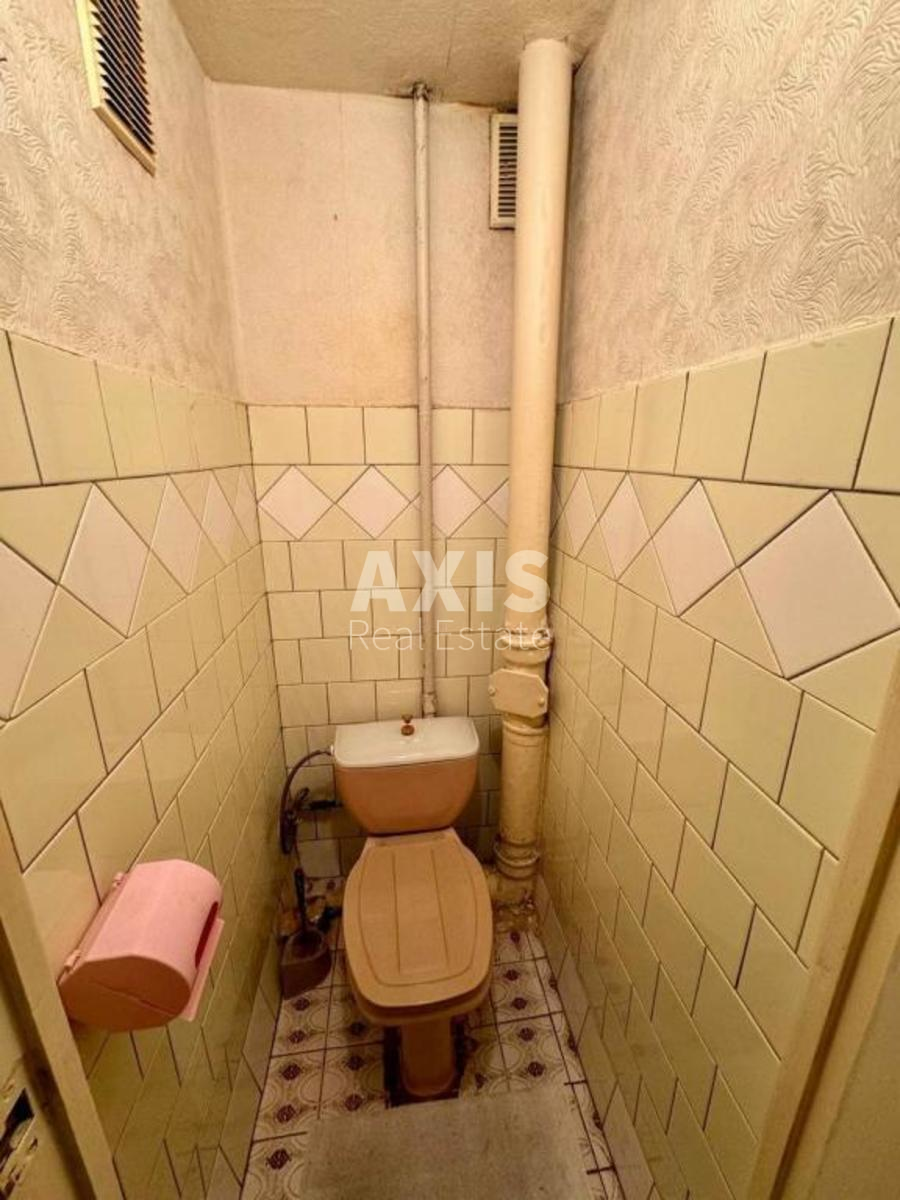 2k apartment vul. Pryozerna 10г6