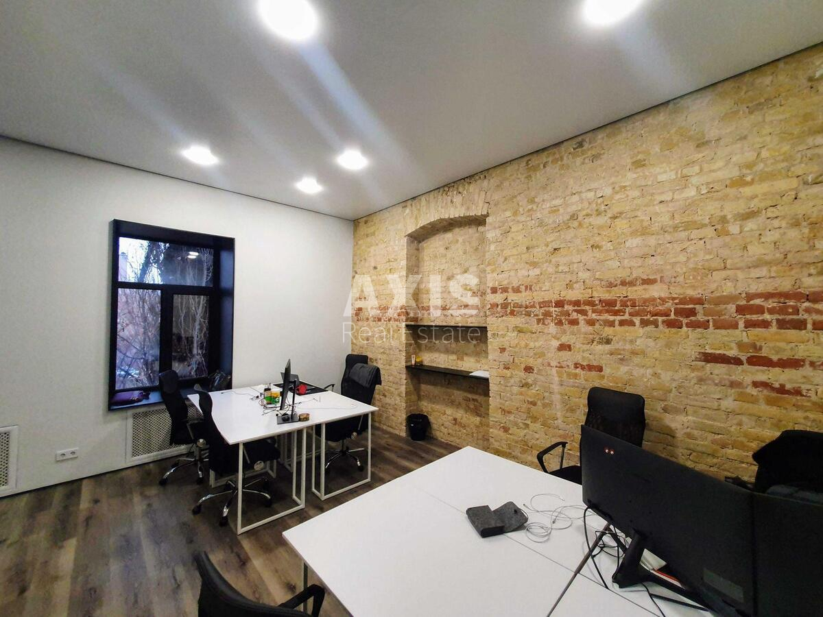 Office vul. Dmytrivs'ka 19, 112m2568852