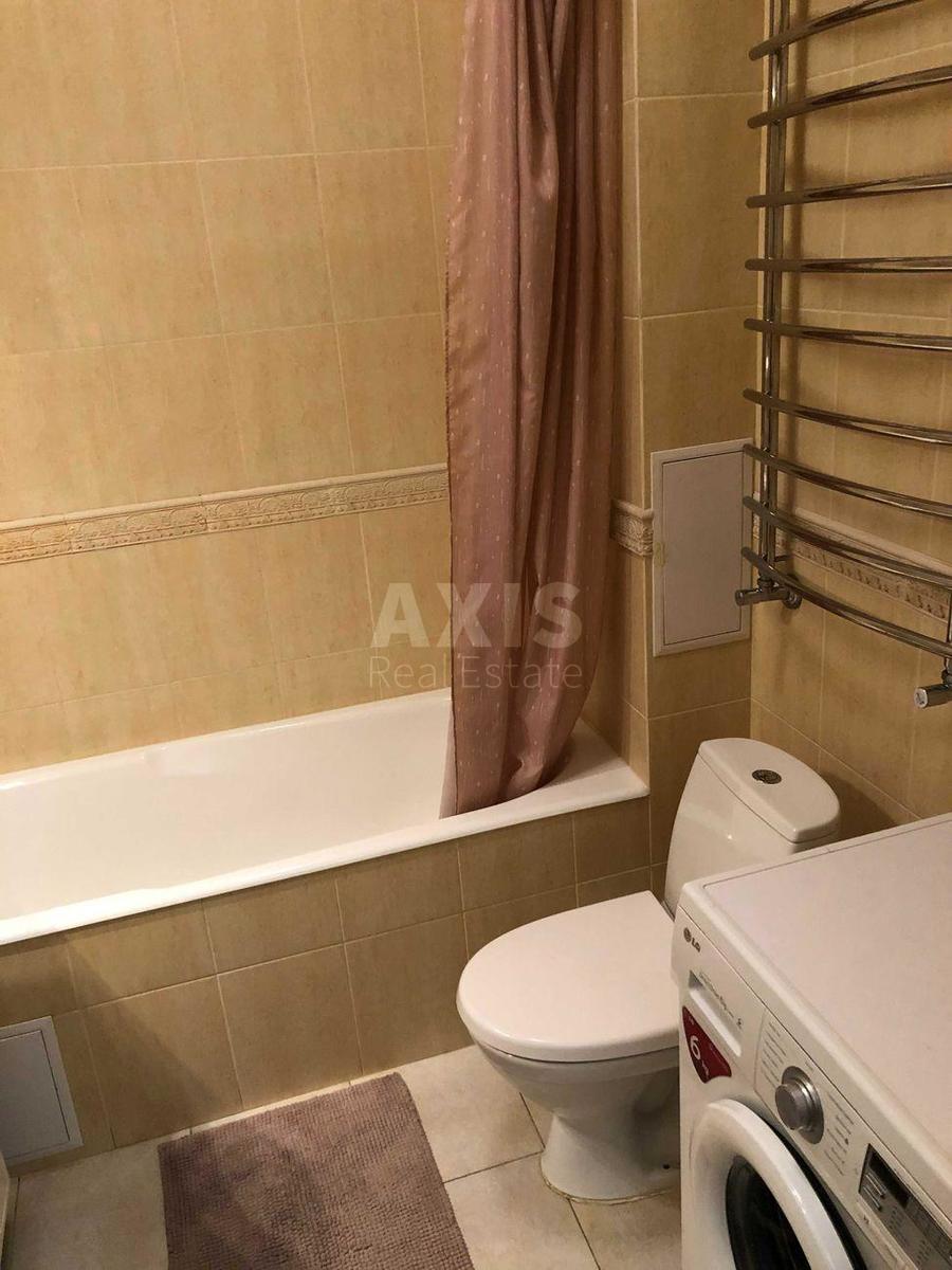 1k apartment vul. Antonovycha 396