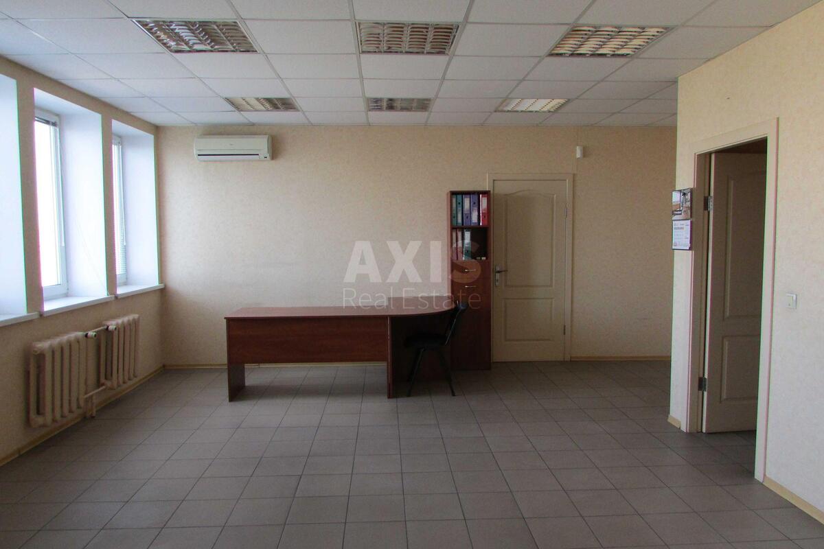 Office pr-t Bazhana Mykoly 14, 58m21