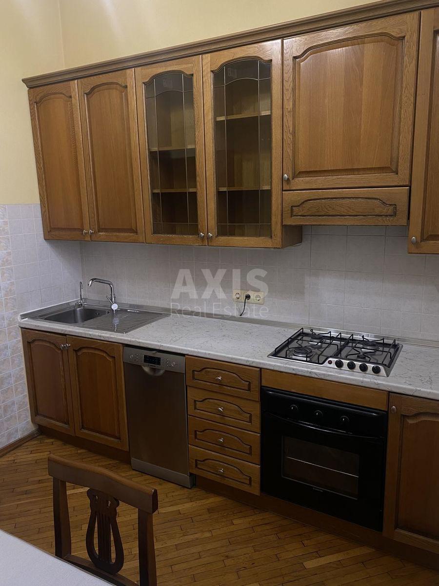 2k apartment vul. Zhyljans'ka 342