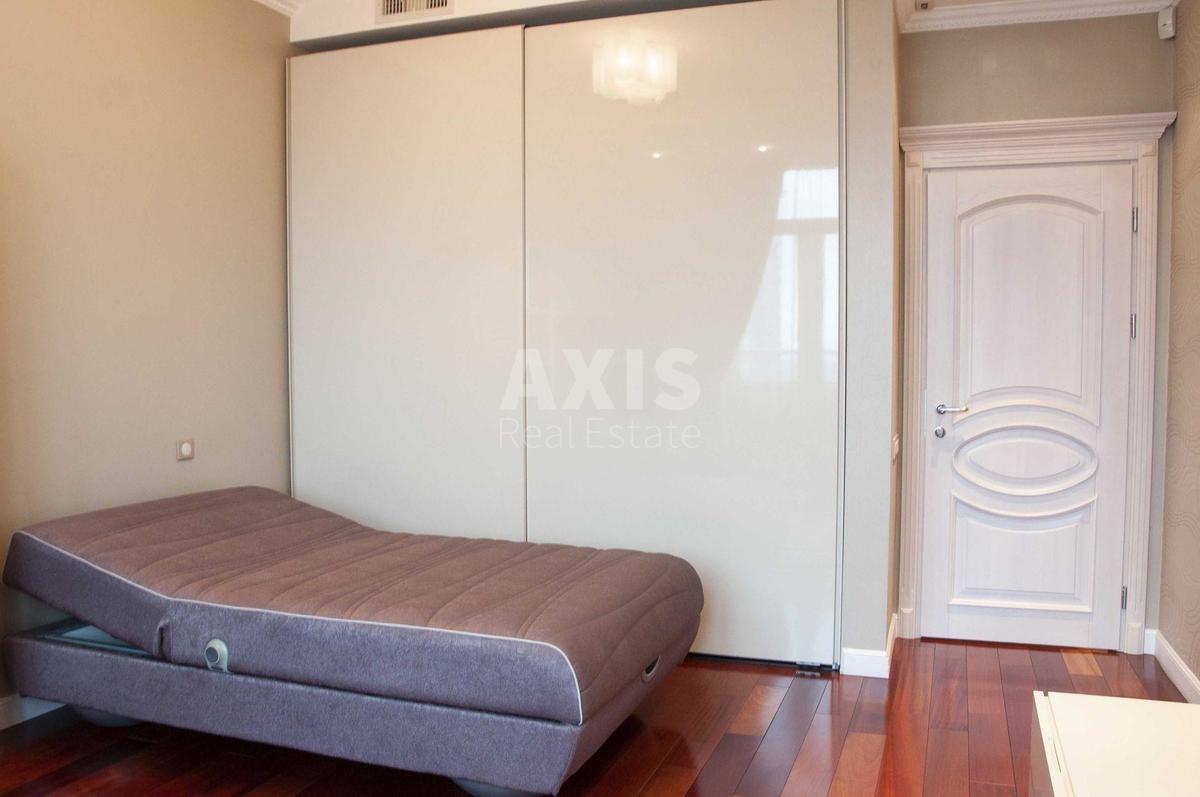 4k apartment vul. Zvirynec'ka 598