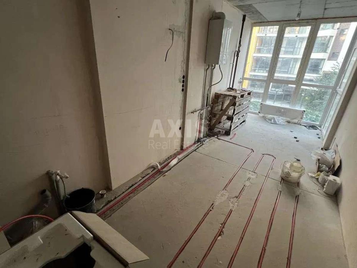 1k apartment vul. Radystiv 403