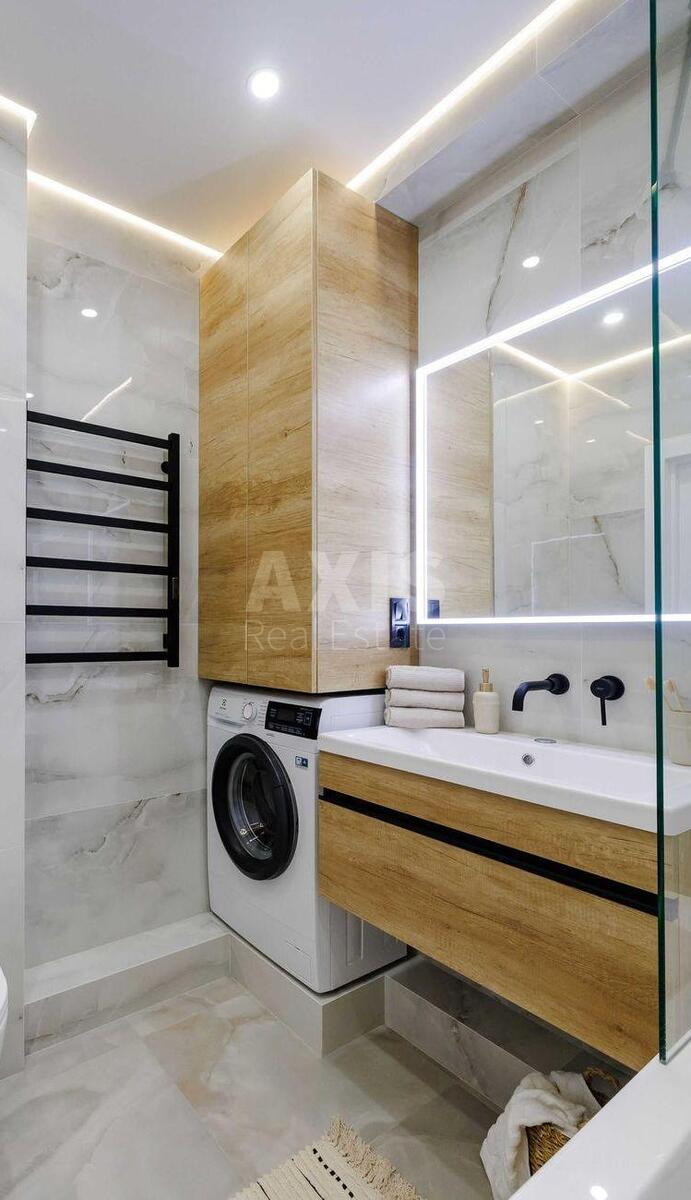 1k apartment vul. Myhajla Maksymovycha 245