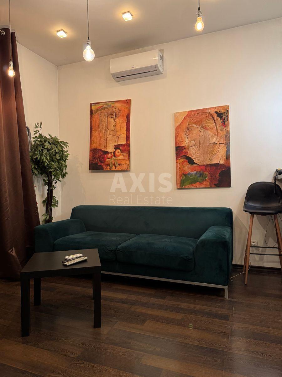 1k apartment bul. Lesi Ukrai'nky 64