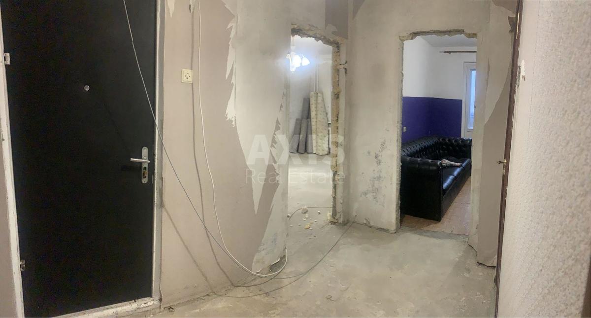 1k apartment vul. Vyshnjakivs'ka 11