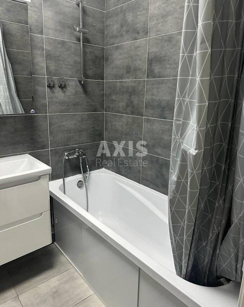 1k apartment vul. Berezhans'ka 15436936