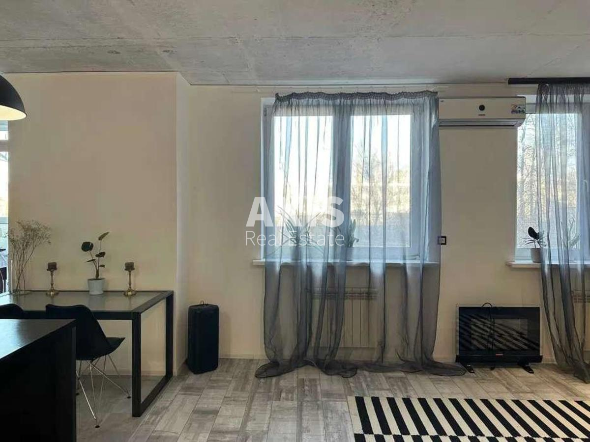 2k apartment vul. Dilova 1/23