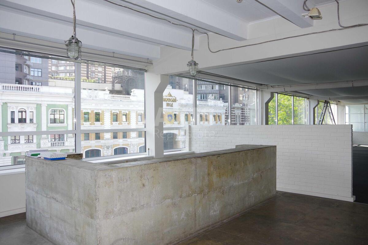 Office vul. Glybochyc'ka 29/31, 570m20