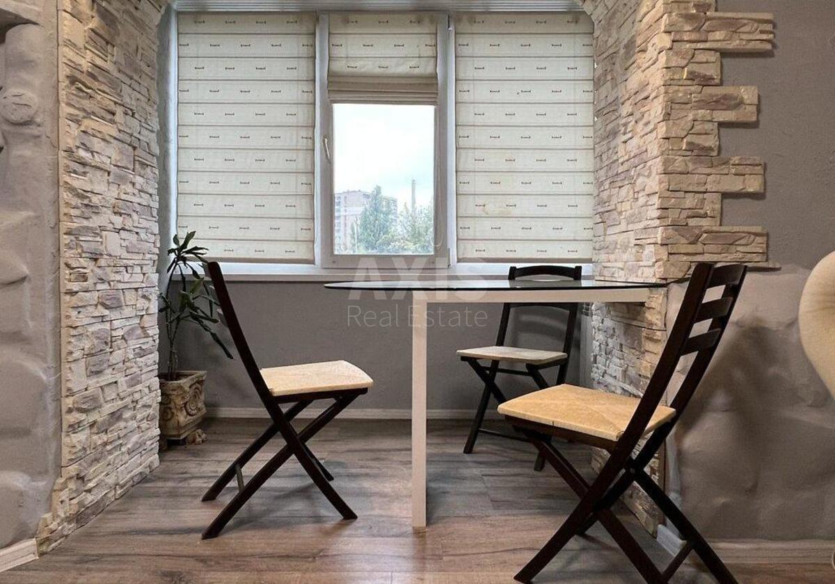 1k apartment vul. Zoologichna 4А1