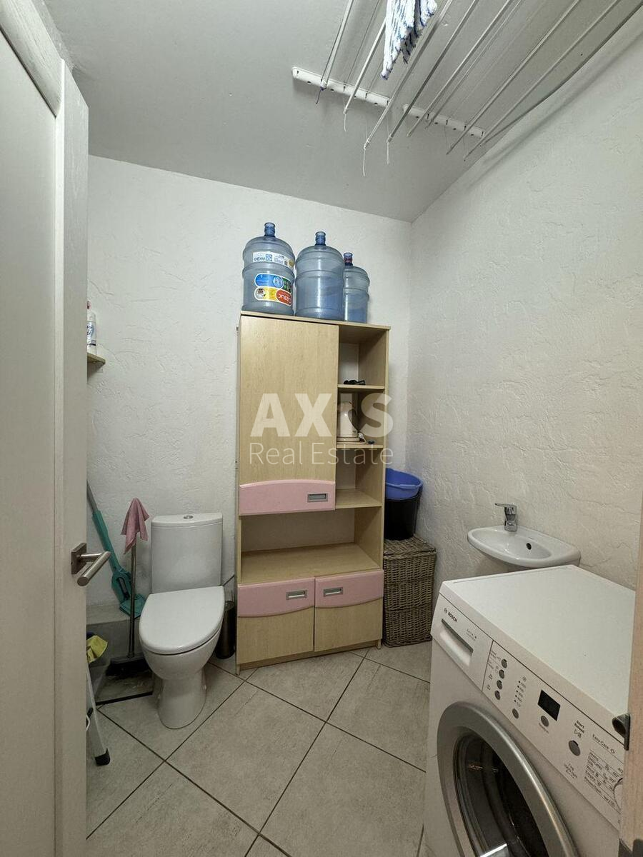 2k apartment vul. Ahmatovoi' Anny 226216410