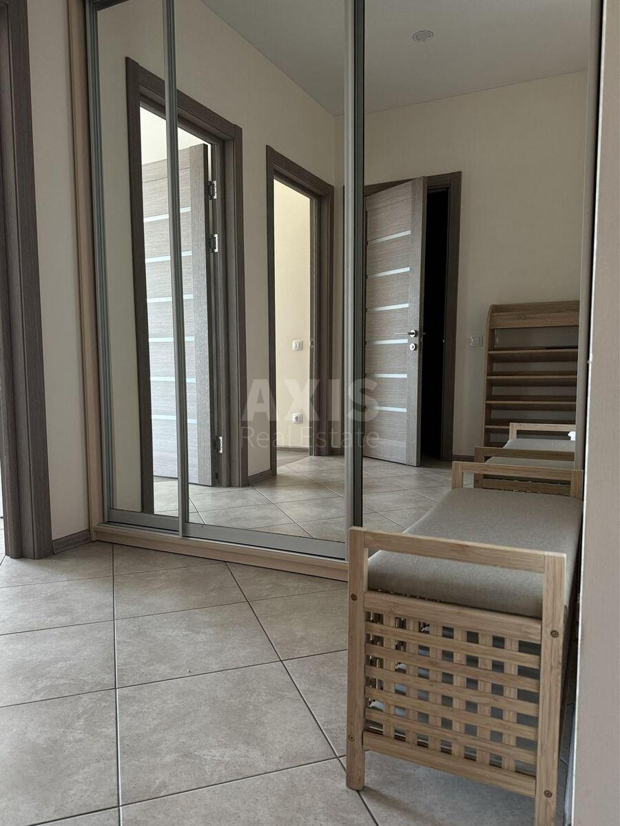 1k apartment vul. Lypkivs'kogo Vasylja Mytropolyta 16Г11