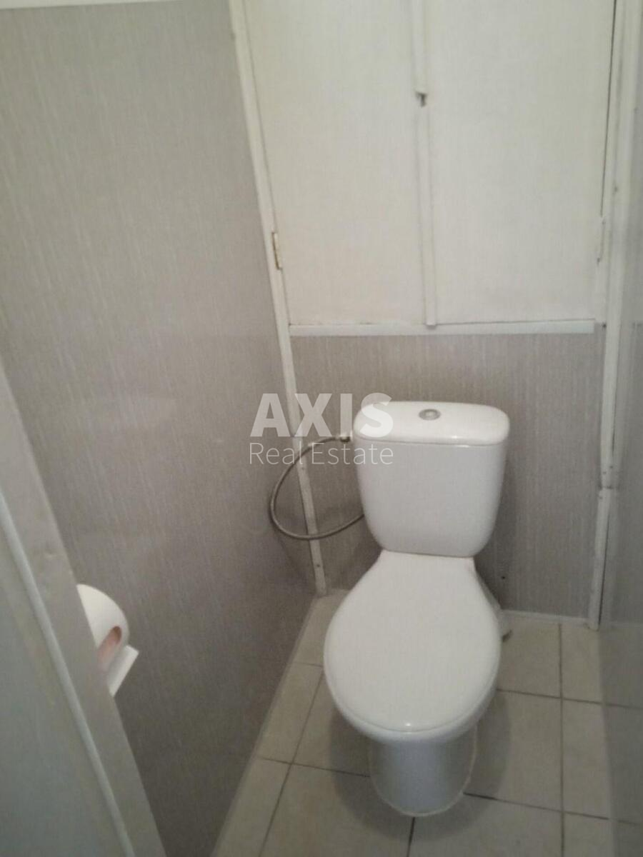 2k apartment vul. Entuziastiv 11/17