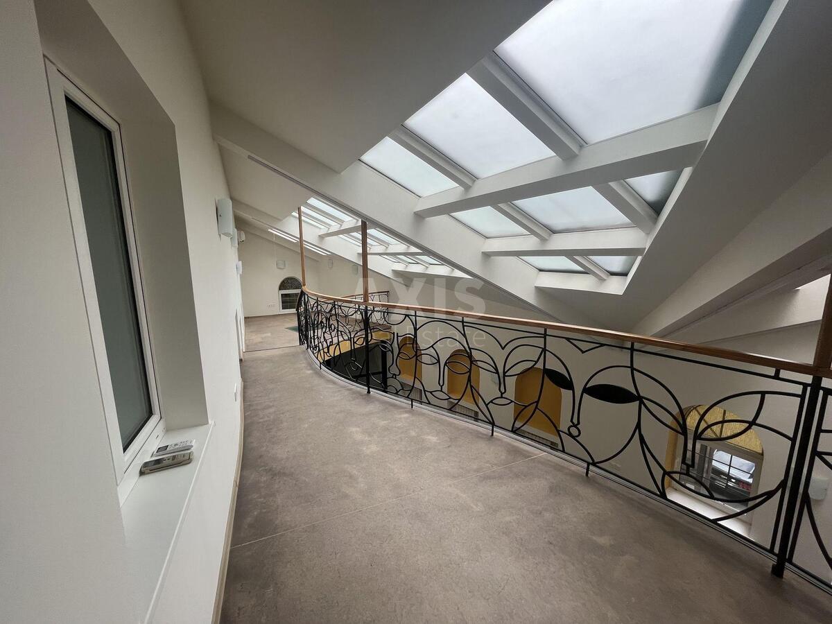 Office vul. Igorivs'ka 1/8, 3200m2595956